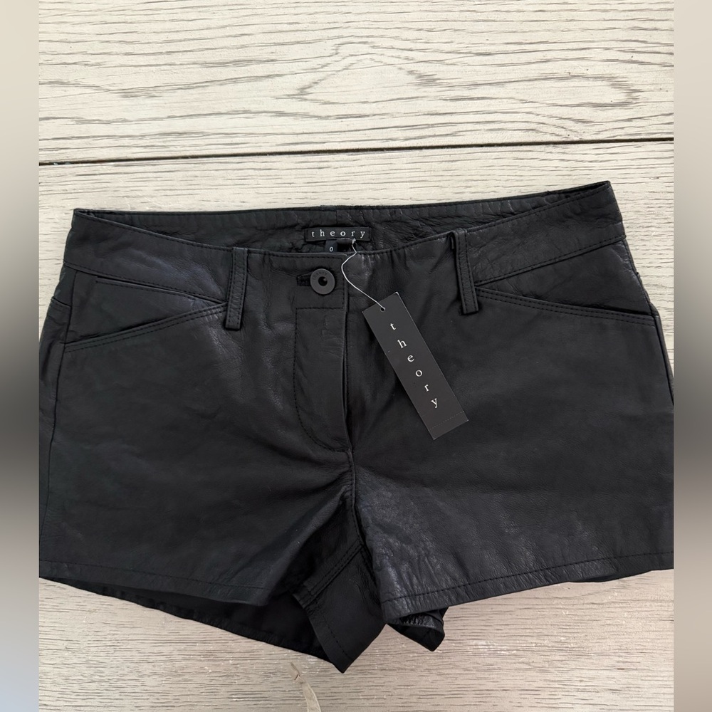 Theory RILIAN Leather NAPALAN BLACK Women's Shorts